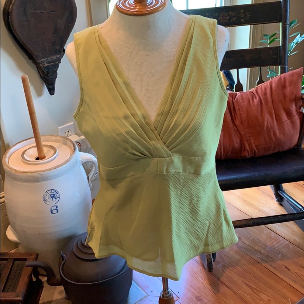 Axcess Lime Green Top With Side Zipper Size 10